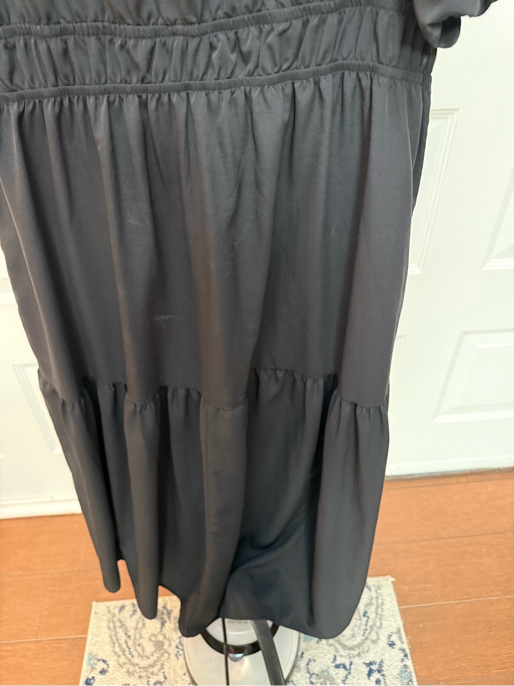 SHEIN Black Tiered Midi Dress with Puff Sleeves - Picture 13 of 14
